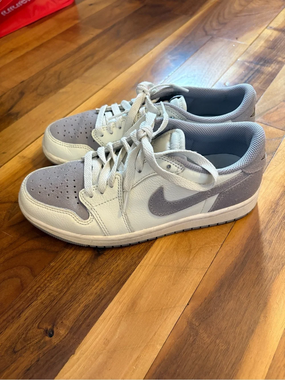 Air Jordan 1 Low OG In White and Light Purple